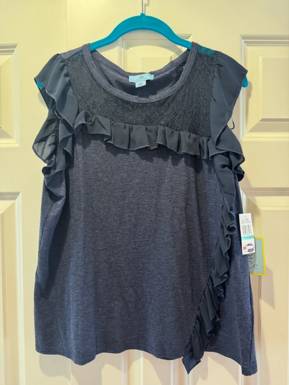 NWT -CeCe Navy Lace-Trim Sleeveless Top
